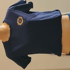 Moonchild crop t-shirt size xs